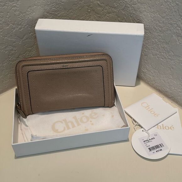 Chloe Paraty Zip Around Long Wallet Dove Taupe Leather Minimalist Quiet Luxury - Picture 1 of 16